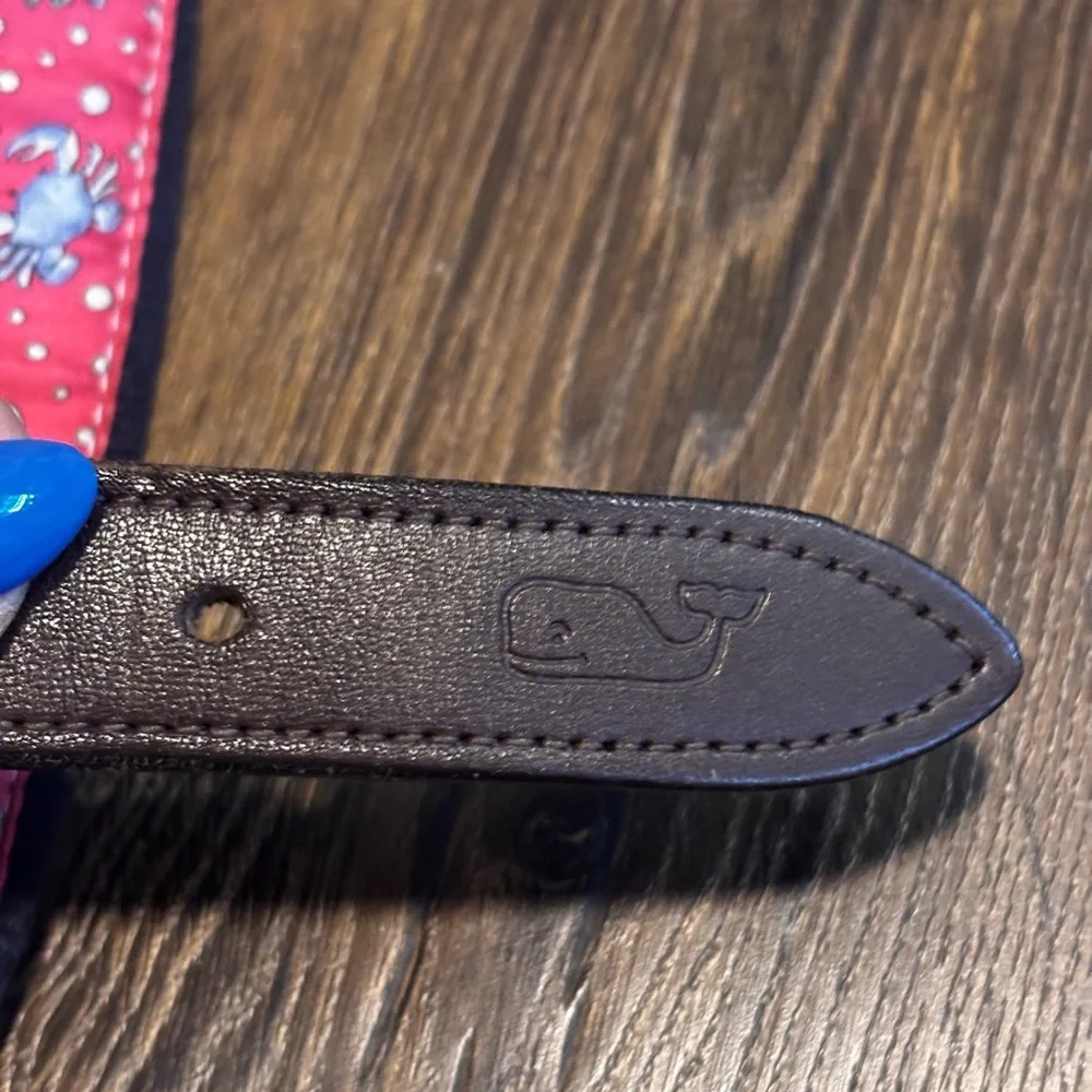 Vineyard Vines teenage boys belt size 26 waist Unisex Whale